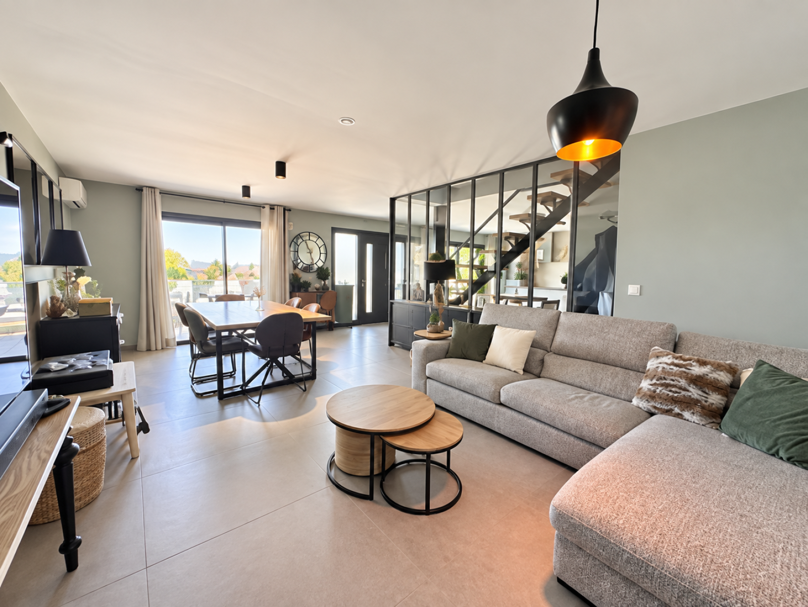 Maison 7 pièces 160 m² · à Chateauneuf sur Isere · 160 m² · 535 000 €